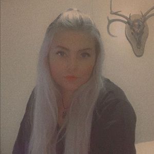 Meet your Posher, Kaitlin